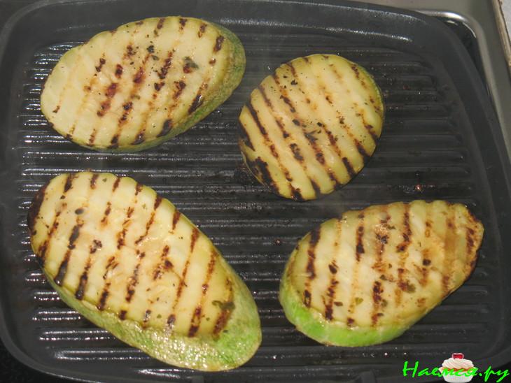 Кабачки, запеченные на гриле Кабачки, запеченные на гриле