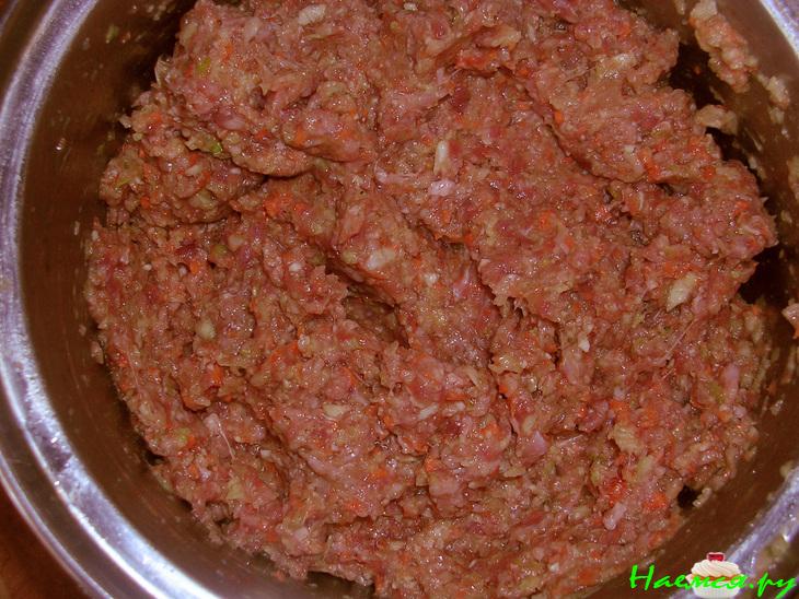 Котлеты с овощами в красном соусе Котлеты с овощами в красном соусе