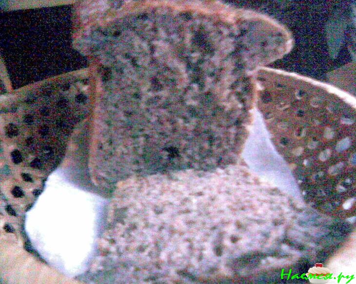 Ржаные кирпичики с отрубями и орехами