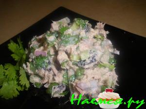 Салат с тунцом для сендвичей