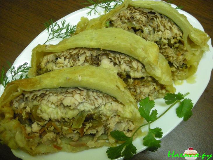 Рыбка в слоёном тесте