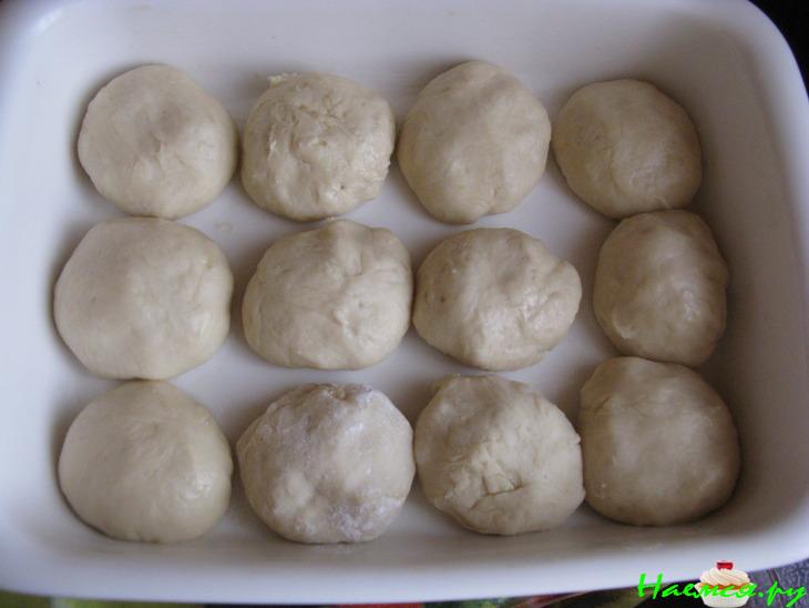 Нежные булочки-пирожки с начинкой (на яблочном соке)