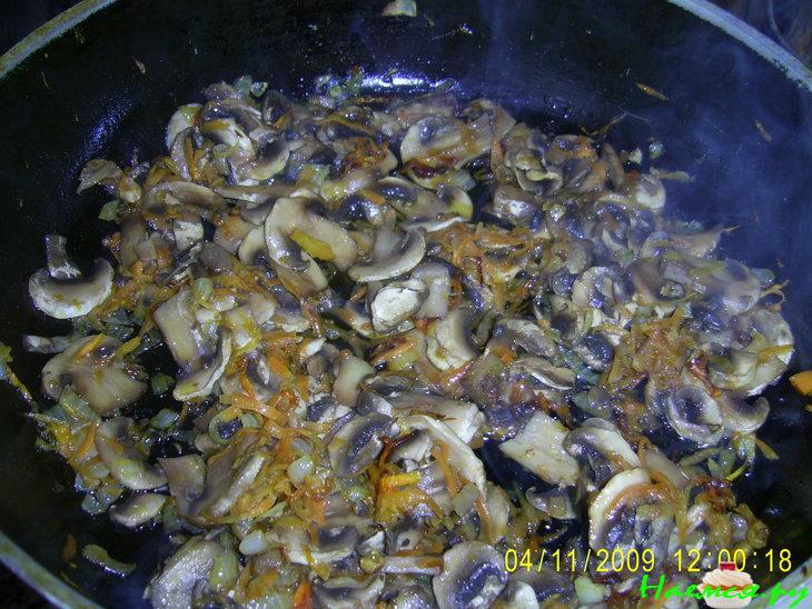 Суп грибной с плавленным сыром Суп грибной с плавленным сыром