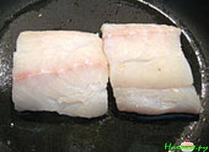 Треска с овощами и пряными травками