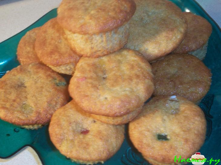Банановые мафины с цукатами Банановые мафины с цукатами