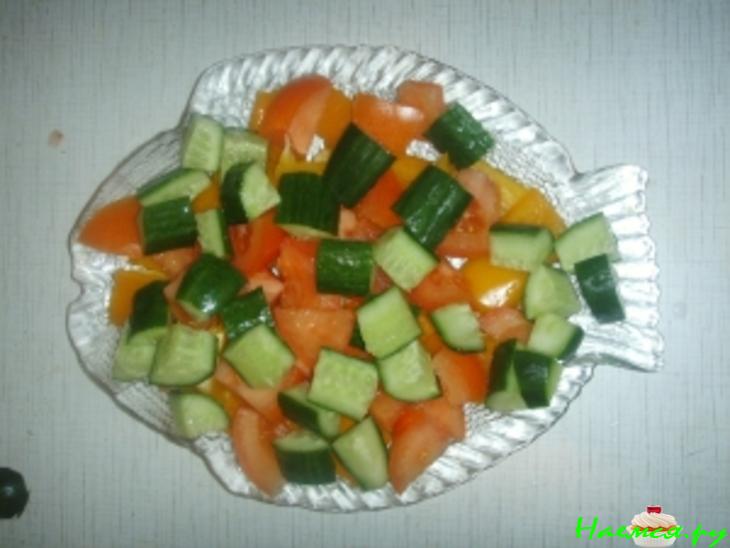 Салат греческий с адыгейским сыром