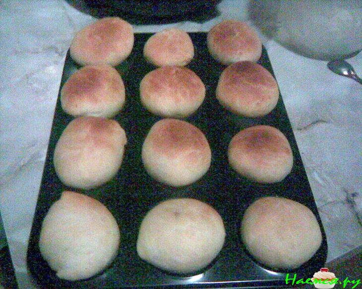 Постные булочки с рыбной икрой (икра минтая) Постные булочки с рыбной икрой (икра минтая)