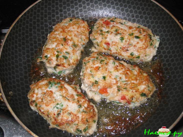 Куриные котлеты с овощами "Дебют"