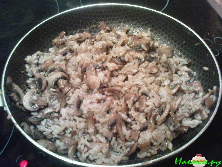 Рис с шампиньонами Рис с шампиньонами