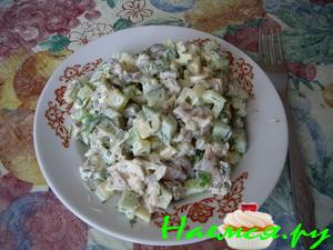 Салат куриный с сыром и огурцами "Нежность" Салат куриный с сыром и огурцами "Нежность"