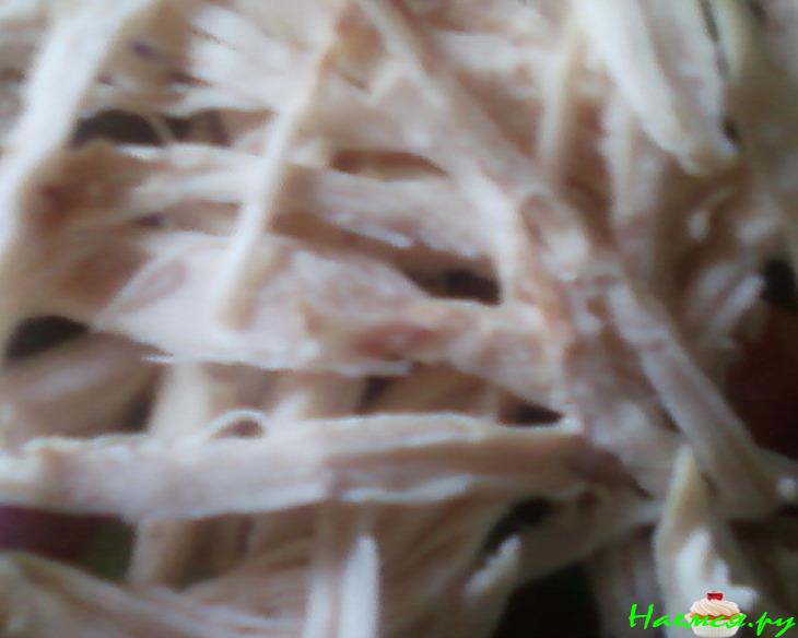 Салат куриный с орехами