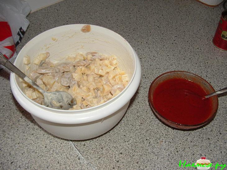 Пирог с картошкой и грибочками в томате