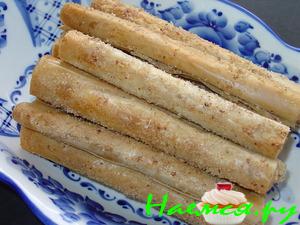 Хустящие трубочки-сигарки из теста фило Хустящие трубочки-сигарки из теста фило