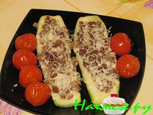 Запеченые цуккини с фаршем