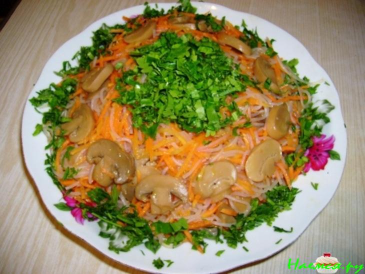 Салатик "Чего-то хочется ещё!" Салатик "Чего-то хочется ещё!"