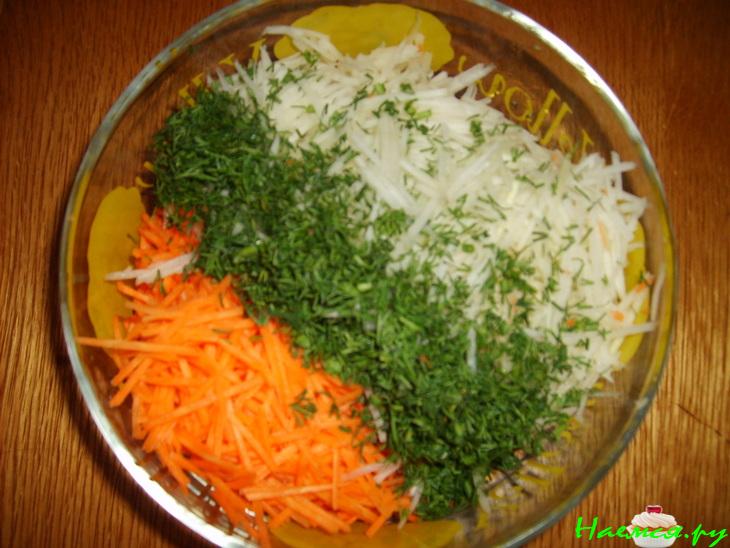 Салат из кольраби с морковью