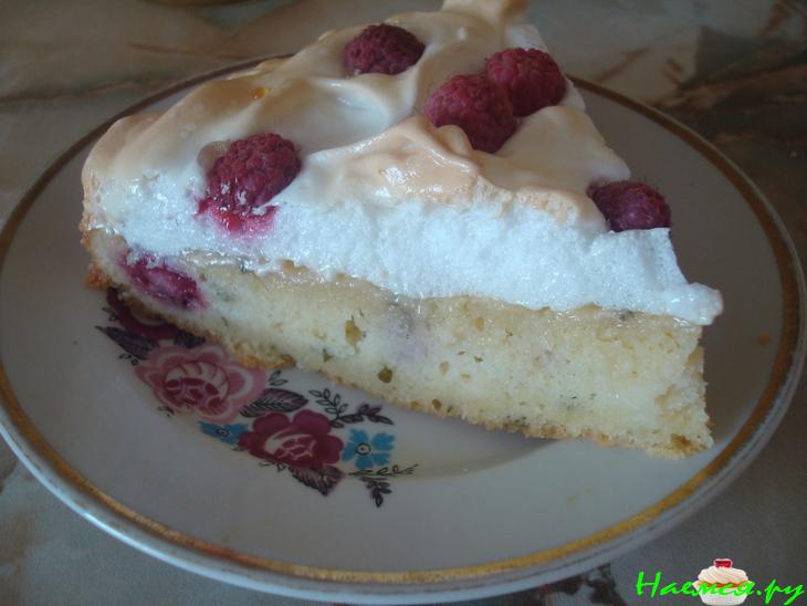 Тортик 'Мятный вечер в малиновых облаках' Тортик 'Мятный вечер в малиновых облаках'