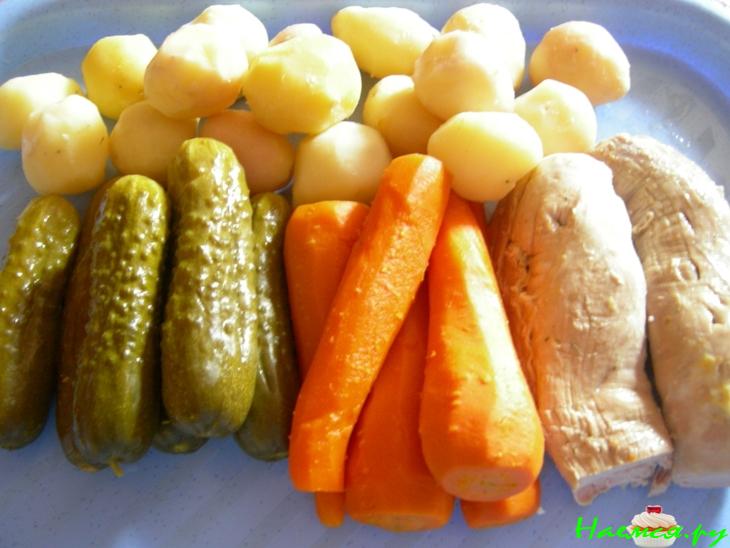 Салат-торт "Пластиночки"