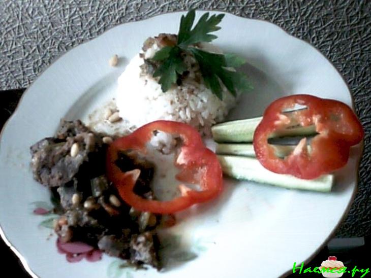 Баранина с орехами