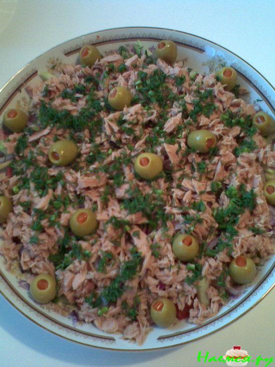 Легкий салатик с тунцом Легкий салатик с тунцом