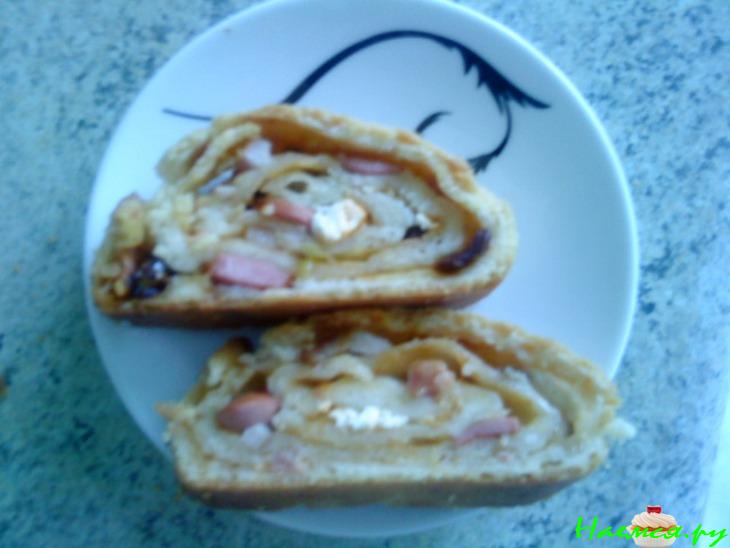 Пицца и рулет на тане