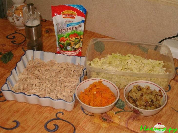 Курица в перьях Курица в перьях