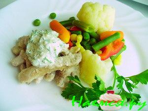 Свинина под соусом (с овощами)