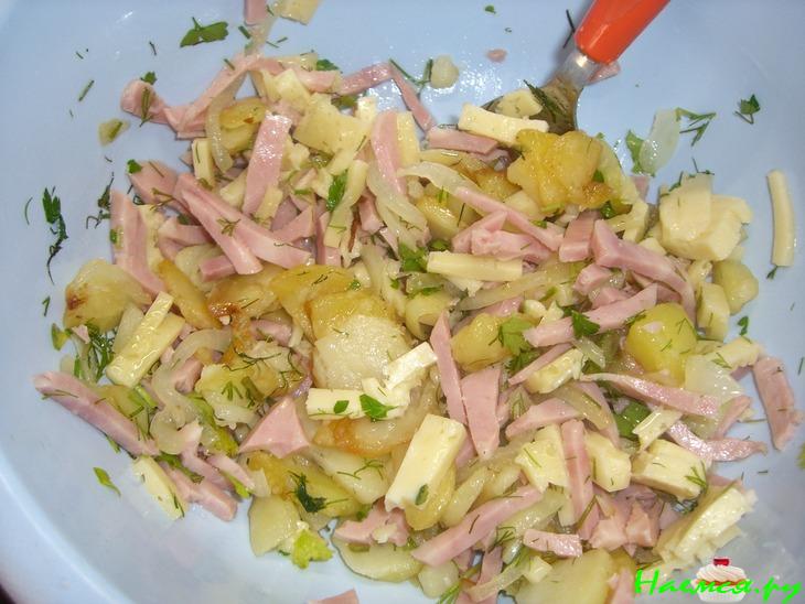 Котлеты куриные, а внутри гарнир:) Котлеты куриные, а внутри гарнир:)