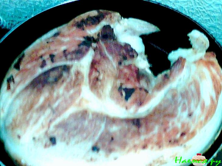 Свинка запеченная