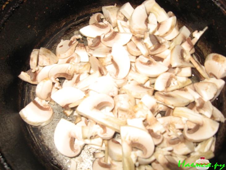 Щи сборные с грибами и гречневой крупой Щи сборные с грибами и гречневой крупой