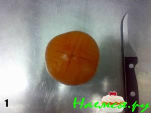 Цветок из помидора на гарнир