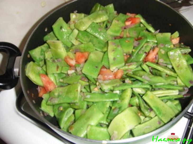 Зелёная фасоль в томате