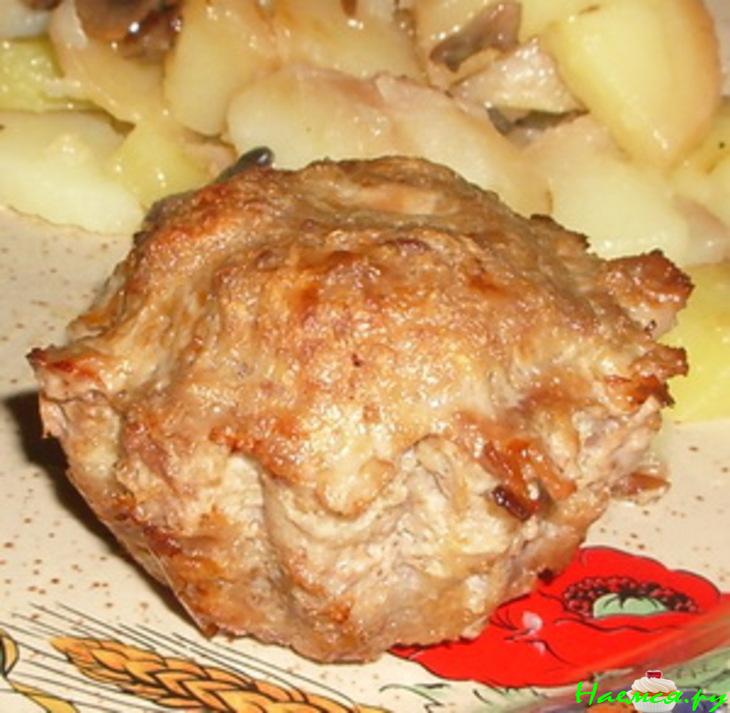 Мясо-кабачковые "маффины" с начинкой