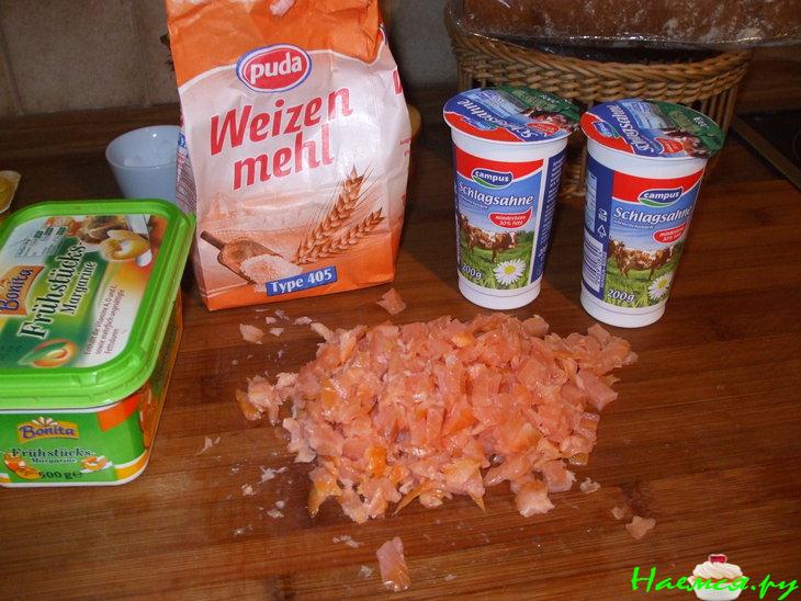 Сметанный соус с сёмгой