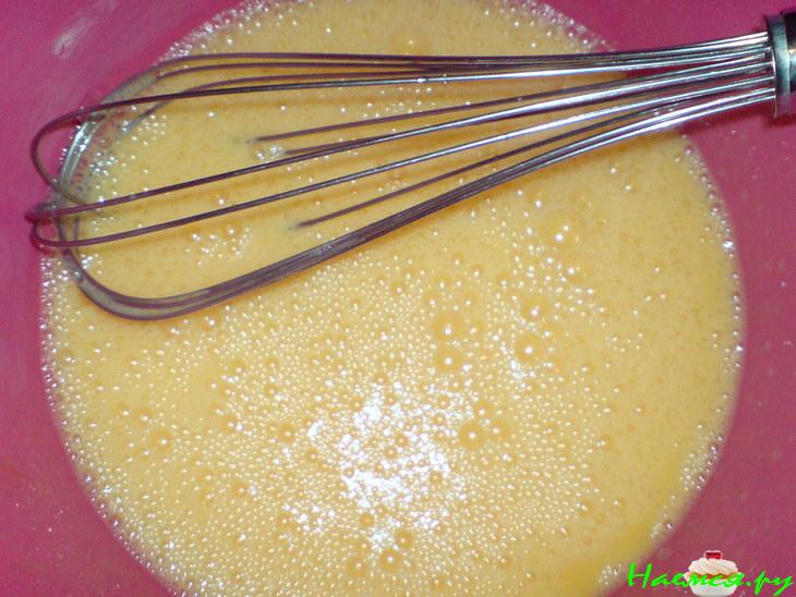 Торт 'Рыжик' с миндалем