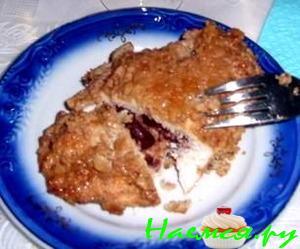 Курица с вишнями в арахисовой панировке Курица с вишнями в арахисовой панировке