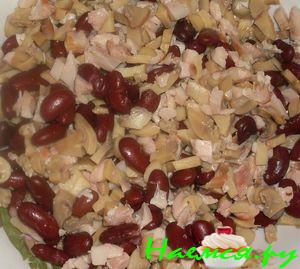 Салат "Любимый" с копченым окороком