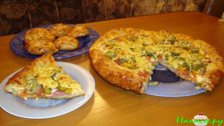 Пицца на пышном тесте "сырная при сырная" Пицца на пышном тесте "сырная при сырная"