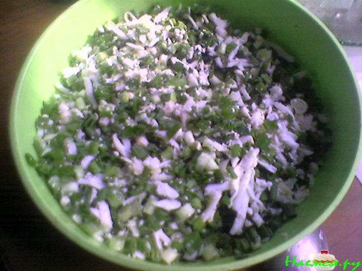 Пирог с зелёным луком и яйцами Пирог с зелёным луком и яйцами