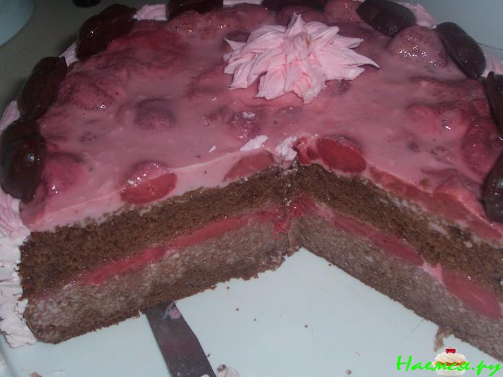 Торт "Шоколадно-Клубничный"