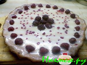 Десерт малиново-творожный