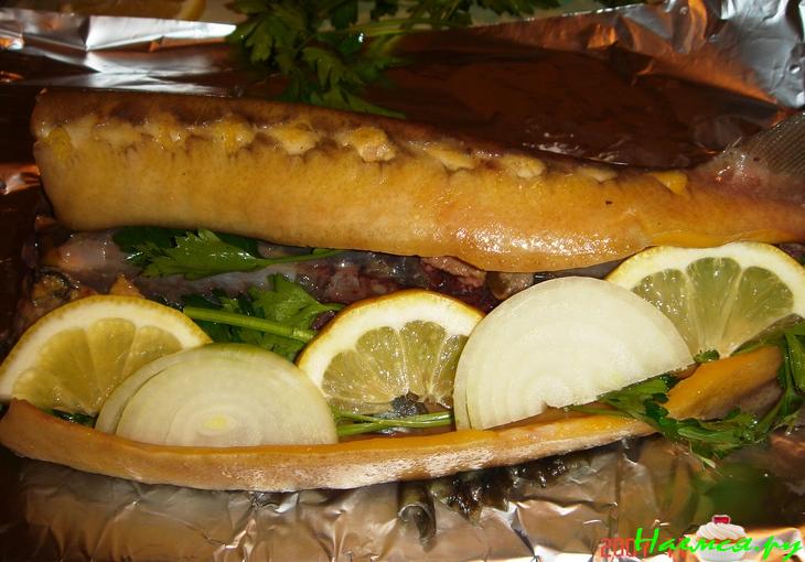 Стерлядь запеченная