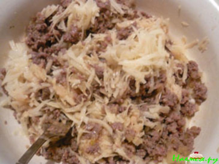 Пирог нежный с мясом и картофелем Пирог нежный с мясом и картофелем