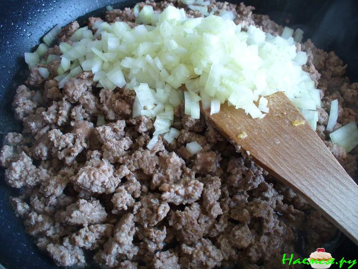 Очень нежный мясной пирог с кабачком (быстрого приготовления)