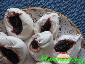 Безе с джемом Безе с джемом