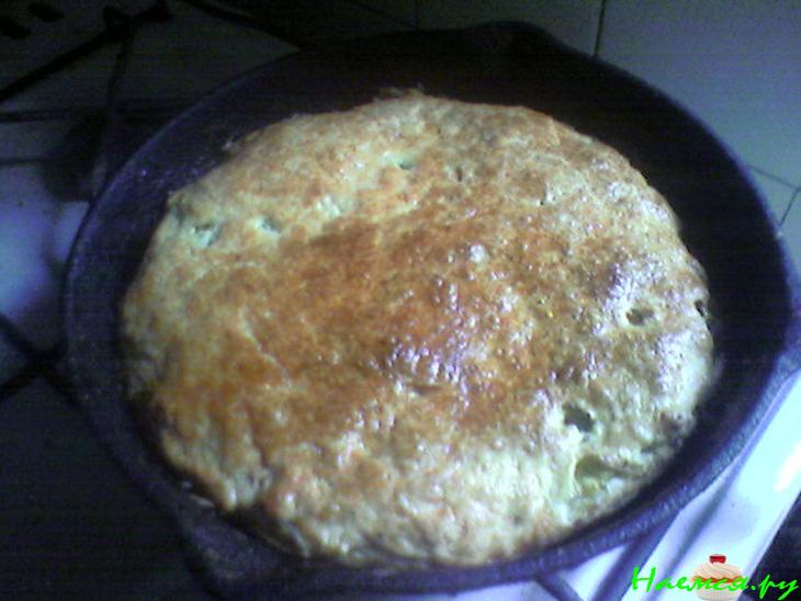 Пирог с зелёным луком и яйцами Пирог с зелёным луком и яйцами