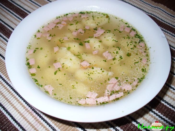 Суп с клёцками