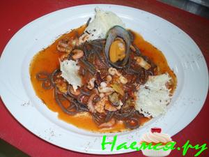 Паста с чернилами каракатицы