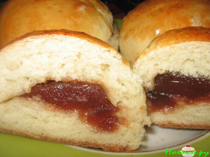 Булочки сдобные с повидлом Булочки сдобные с повидлом