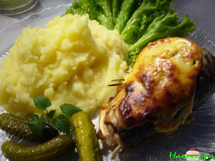 Скумбрия, запеченная с розмарином